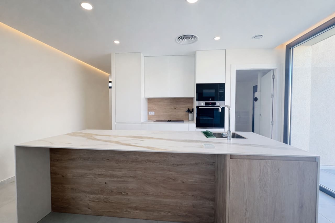 2 bedroom Villa for sale in Banos y Mendigo with pool garage - € 497,000 (Ref: 9616930)