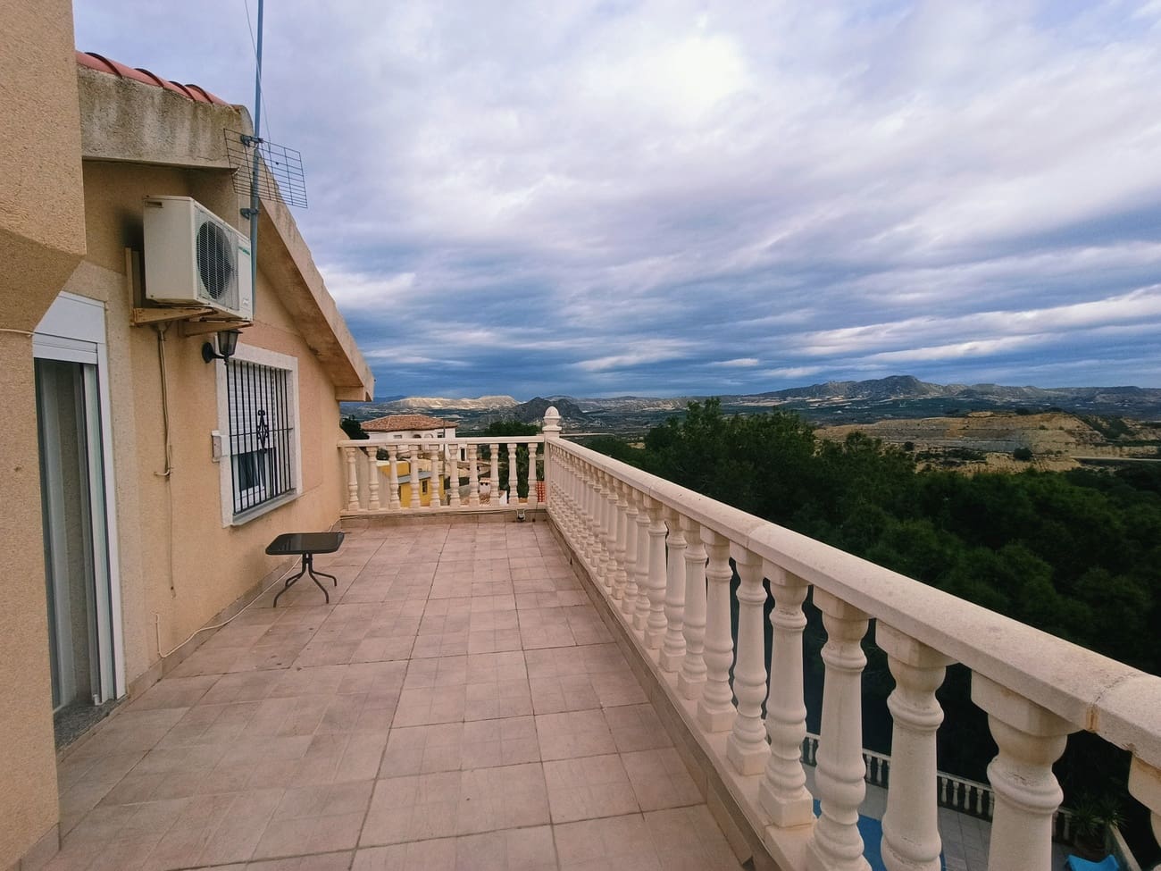 4 bedroom Villa for sale in Canada de San Pedro - € 300,000 (Ref: 9616942)