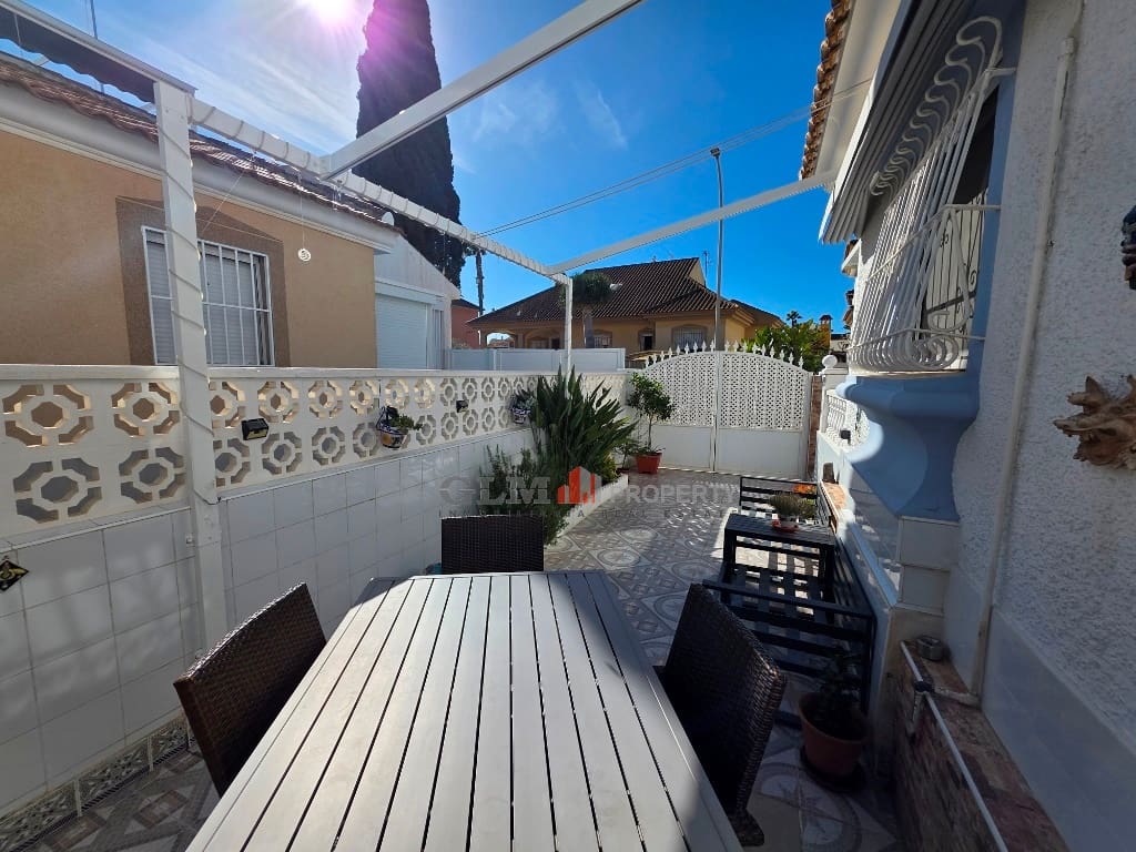 Apartamento de 3 habitaciones en Los Narejos en venta con piscina - 249.000 € (Ref: 9616959)