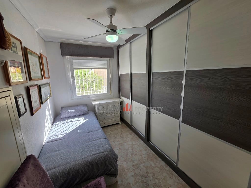 Apartamento de 3 habitaciones en Los Narejos en venta con piscina - 249.000 € (Ref: 9616959)