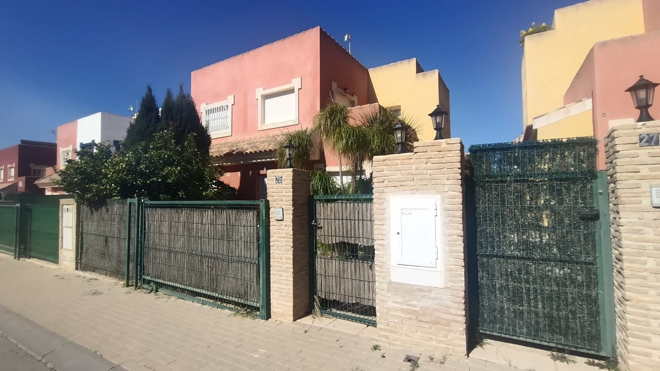 3 chambre Villa/Maison Semi-Mitoyenne à vendre à La Tercia avec piscine garage - 185 000 € (Ref: 9616985)