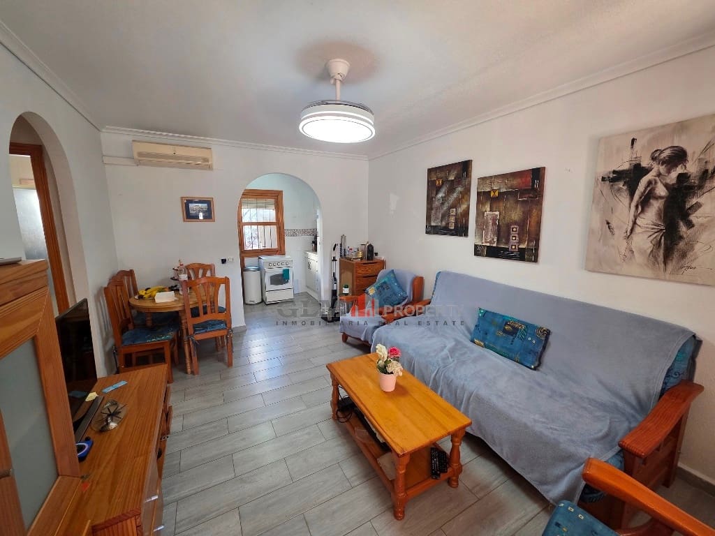 2 bedroom Apartment for sale in Los Narejos - € 139,000 (Ref: 9617007)