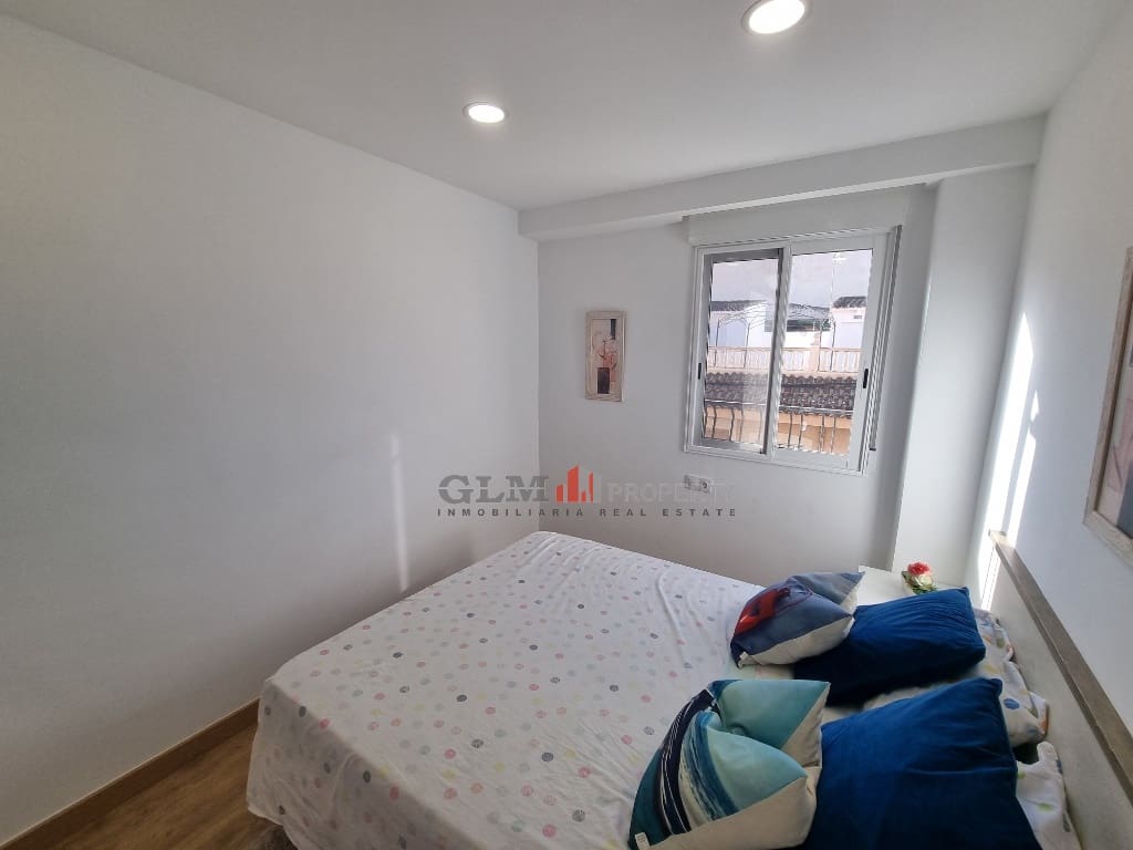 2 slaapkamer Appartement te koop in Los Alcazares - € 97.000 (Ref: 9617015)