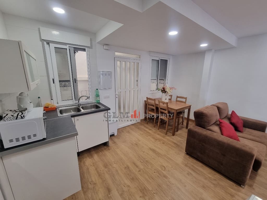 2 slaapkamer Appartement te koop in Los Alcazares - € 97.000 (Ref: 9617015)