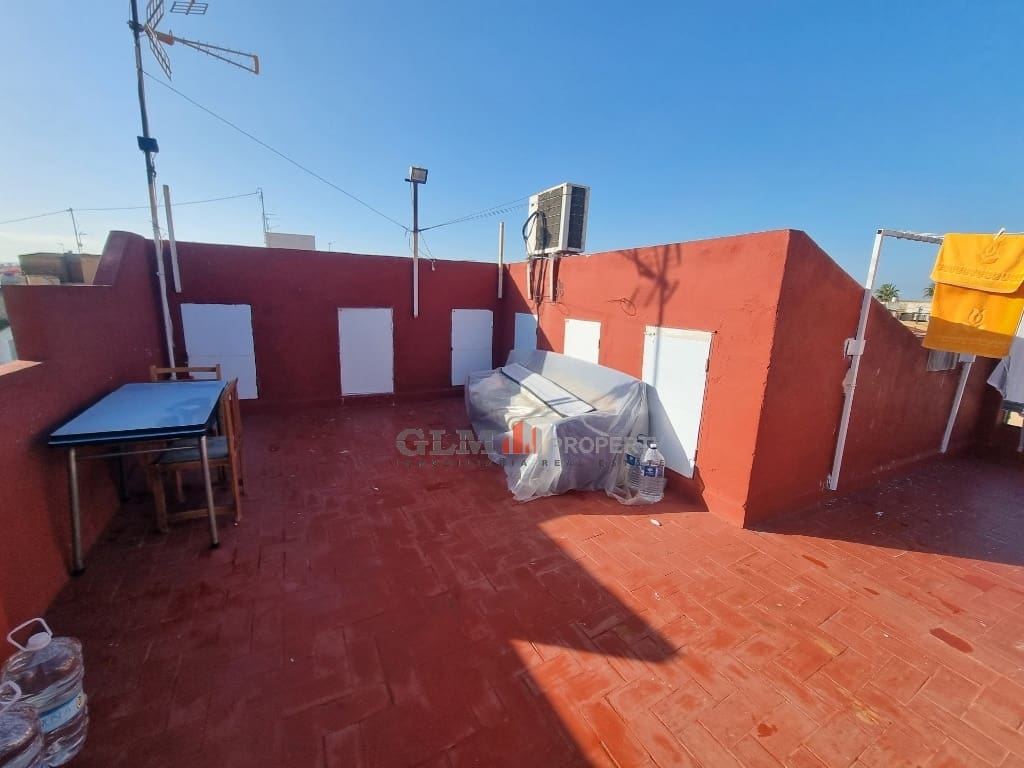 2 slaapkamer Appartement te koop in Los Alcazares - € 97.000 (Ref: 9617015)