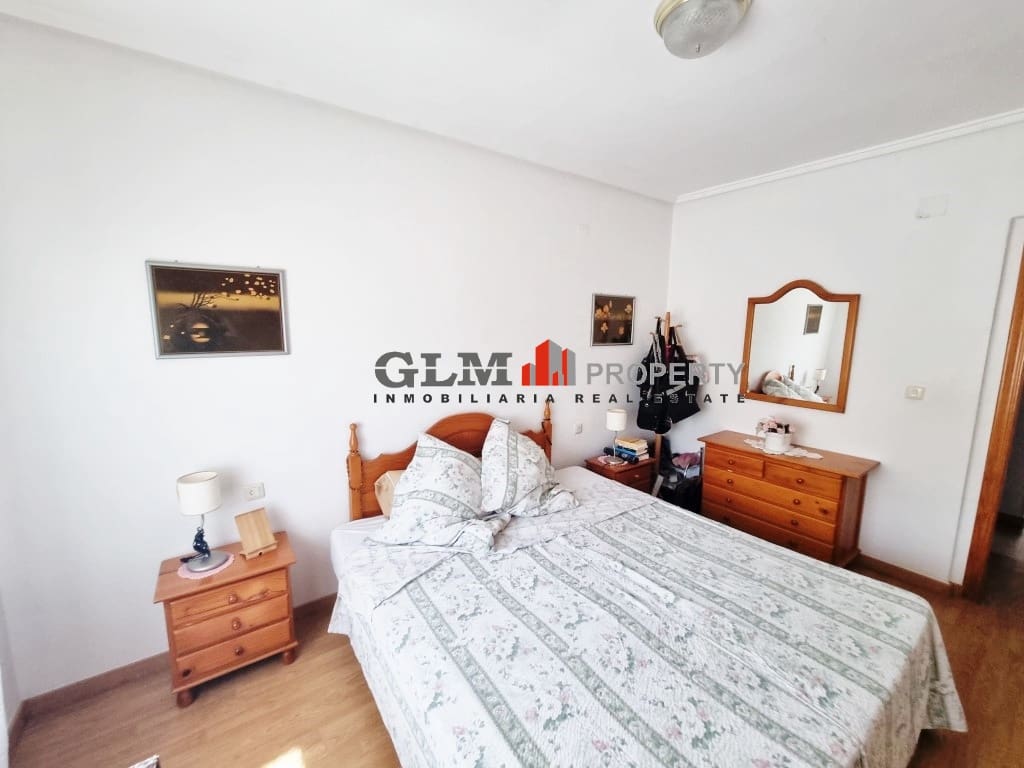 8 soverom Leilighet til salgs i Los Narejos med svømmebasseng - € 399 000 (Ref: 9622947)