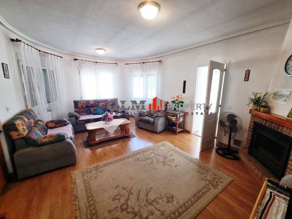 8 soverom Leilighet til salgs i Los Narejos med svømmebasseng - € 399 000 (Ref: 9622947)