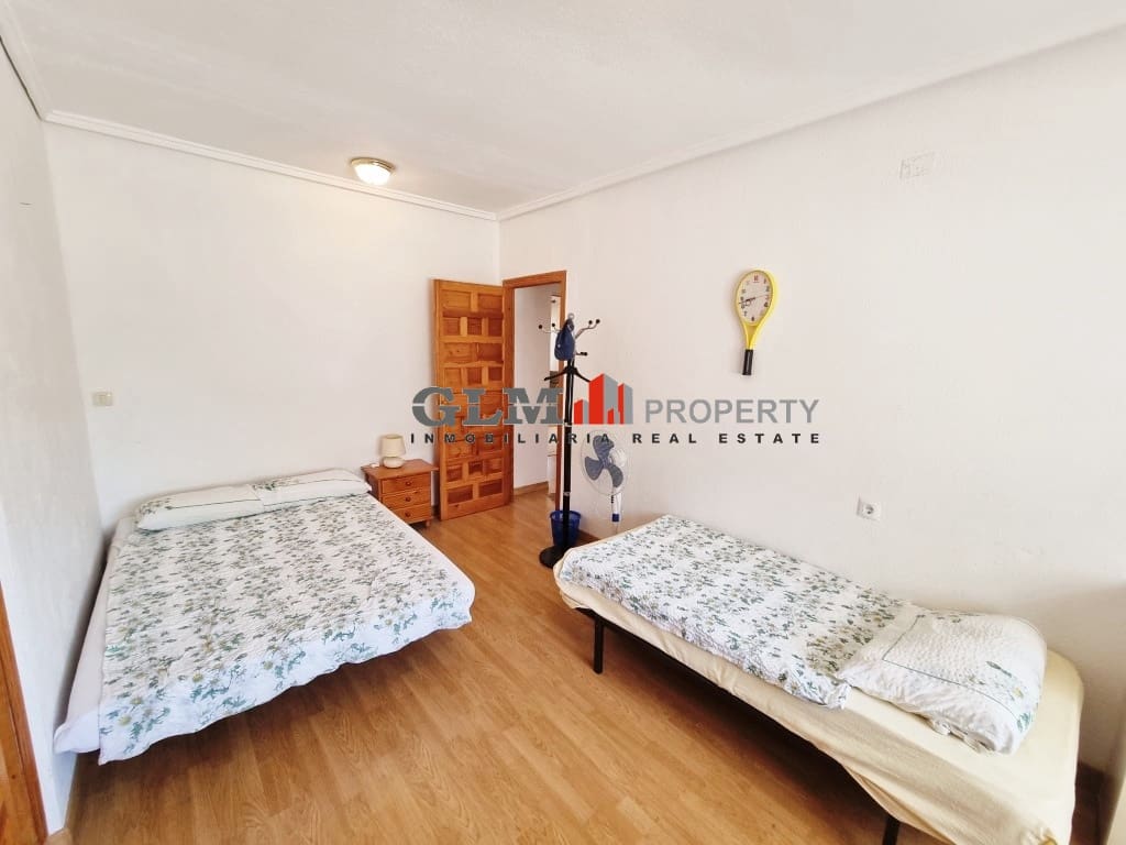 8 soverom Leilighet til salgs i Los Narejos med svømmebasseng - € 399 000 (Ref: 9622947)