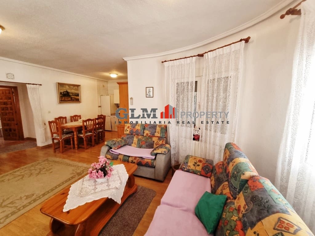 8 soverom Leilighet til salgs i Los Narejos med svømmebasseng - € 399 000 (Ref: 9622947)