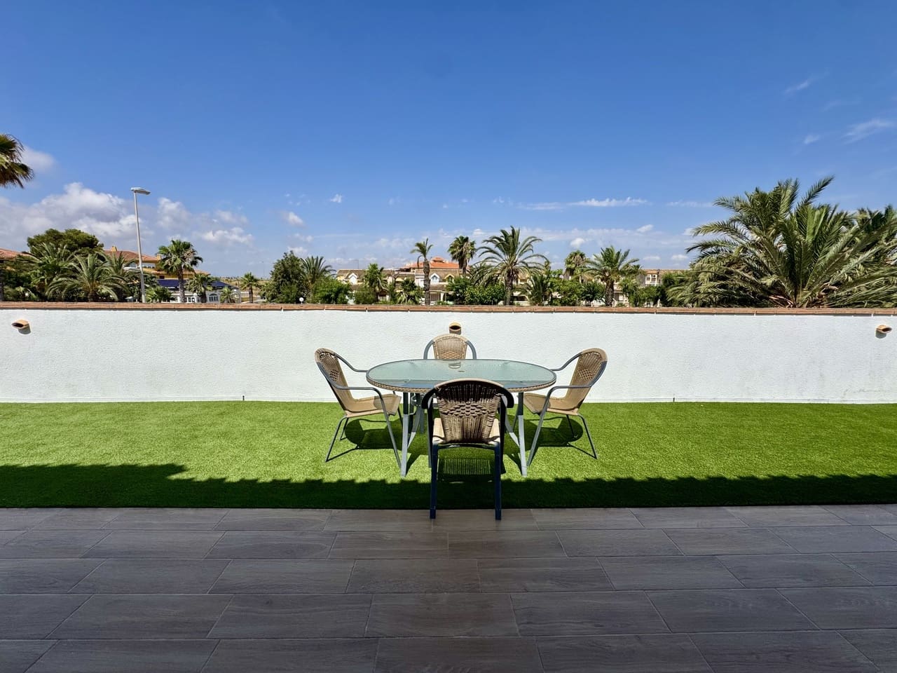 3 bedroom Apartment for sale in Los Urrutias with pool - € 249,000 (Ref: 9626556)