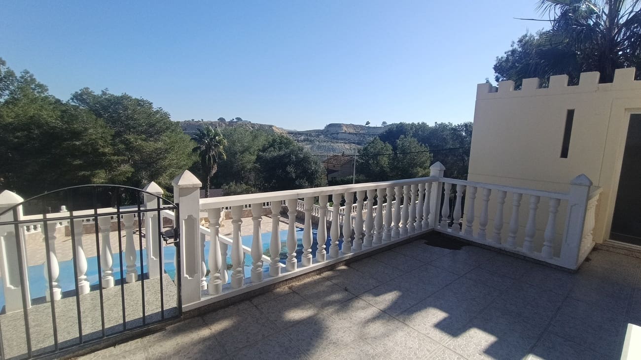 5 sypialnia Willa na sprzedaż w Canada de San Pedro - 375 000 € (Ref: 9628402)