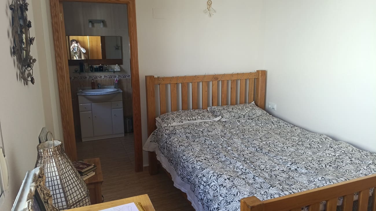 Chalet de 4 habitaciones en Avileses en venta con piscina - 340.000 € (Ref: 9641036)