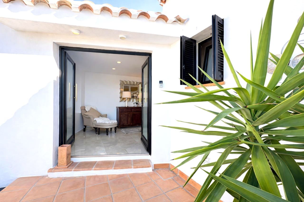 3 soveværelse Villa til salg i Banos y Mendigo med swimmingpool - € 450.000 (Ref: 9649763)