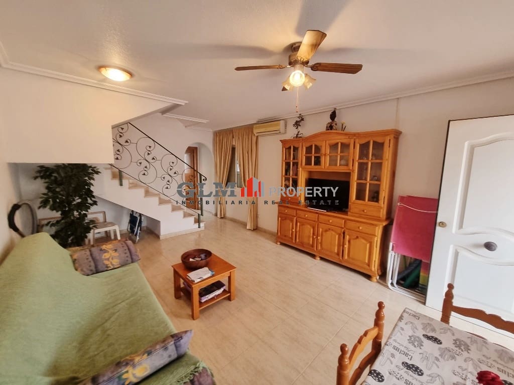 2 sypialnia Apartament na sprzedaż w El Carmoli z basenem - 140 000 € (Ref: 9649844)