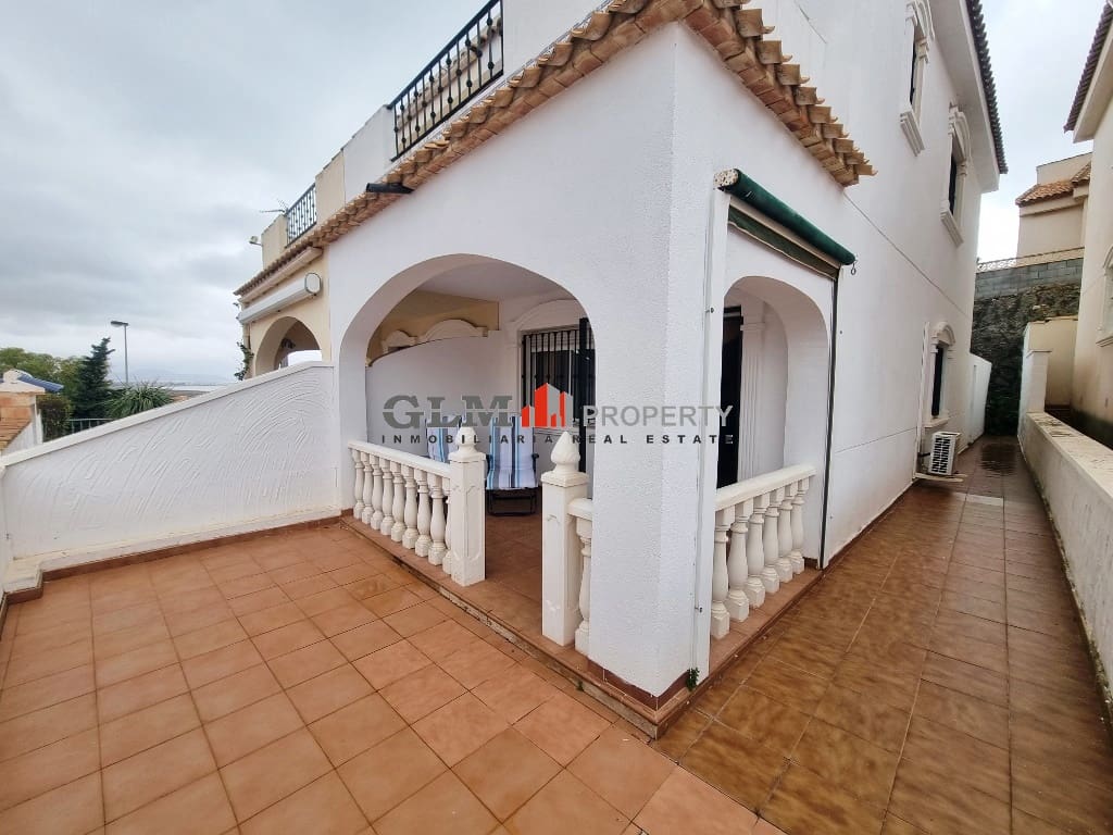 2 sypialnia Apartament na sprzedaż w El Carmoli z basenem - 140 000 € (Ref: 9649844)