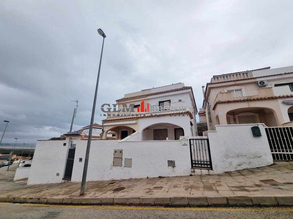 2 sypialnia Apartament na sprzedaż w El Carmoli z basenem - 140 000 € (Ref: 9649844)