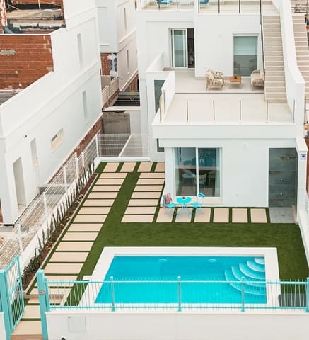 3 quarto Casa em Banda para venda em Los Alcázares com piscina - 467 000 € (Ref: 9652913)