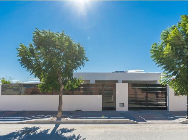 3 soveværelse Villa til salg i Fortuna - € 350.000 (Ref: 9652996)