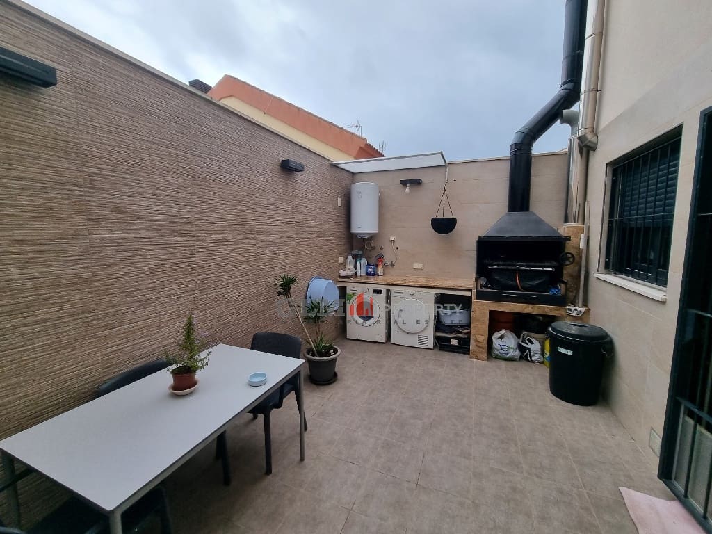 3 soveværelse Lejlighed til salg i Los Alcazares - € 699.950 (Ref: 9653015)