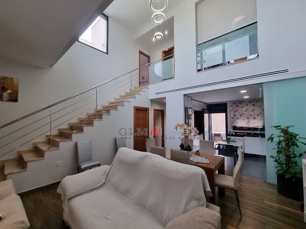 3 soveværelse Lejlighed til salg i Los Alcazares - € 699.950 (Ref: 9653015)