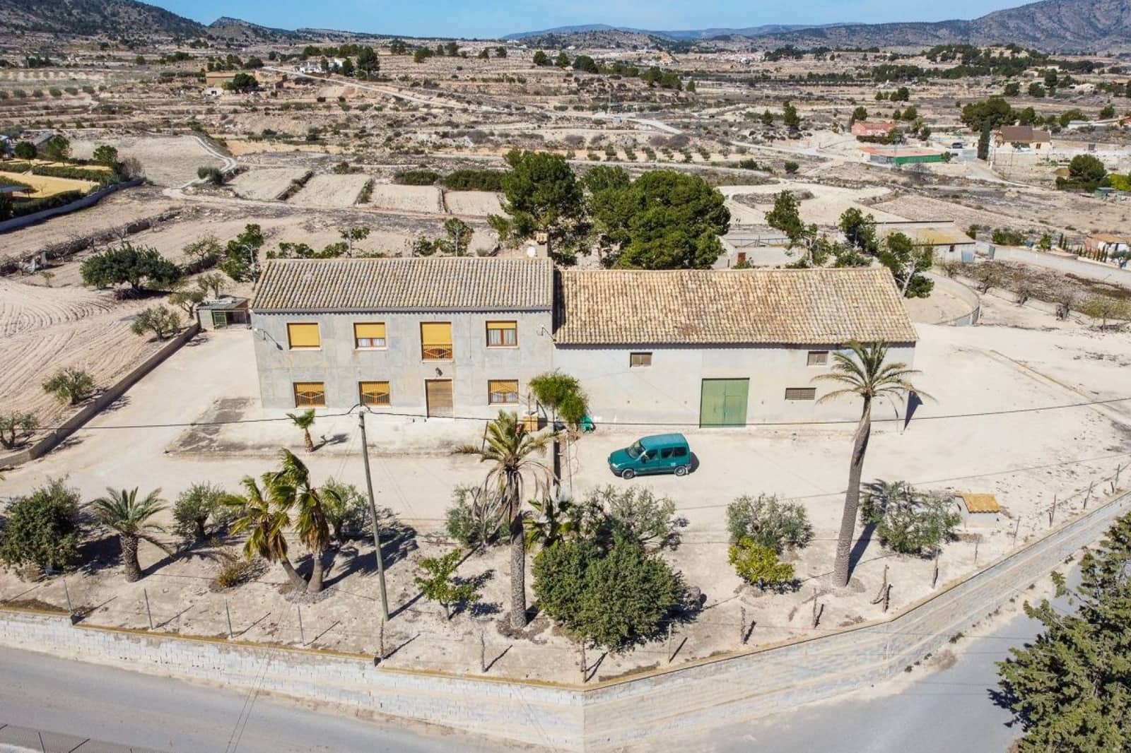 Chalet de 6 habitaciones en Monóvar / Monóver en venta - 395.000 € (Ref: 9653228)