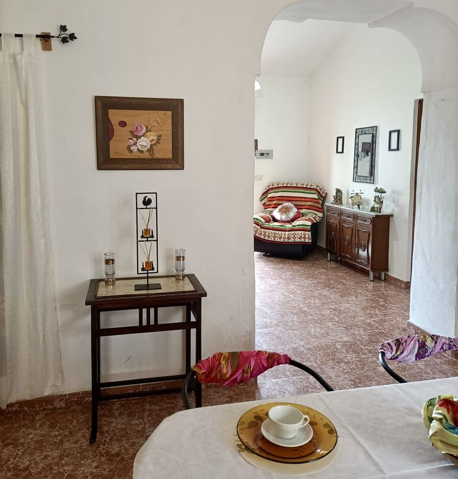 4 slaapkamer Villa te koop in Las Barracas met garage - € 700.000 (Ref: 9654321)