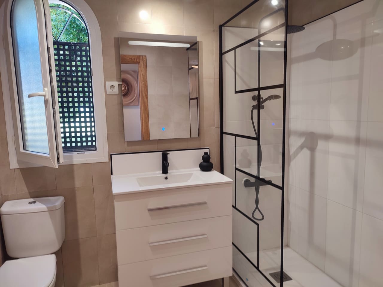 Apartamento de 2 habitaciones en Sucina en venta con piscina garaje - 179.995 € (Ref: 9684338)