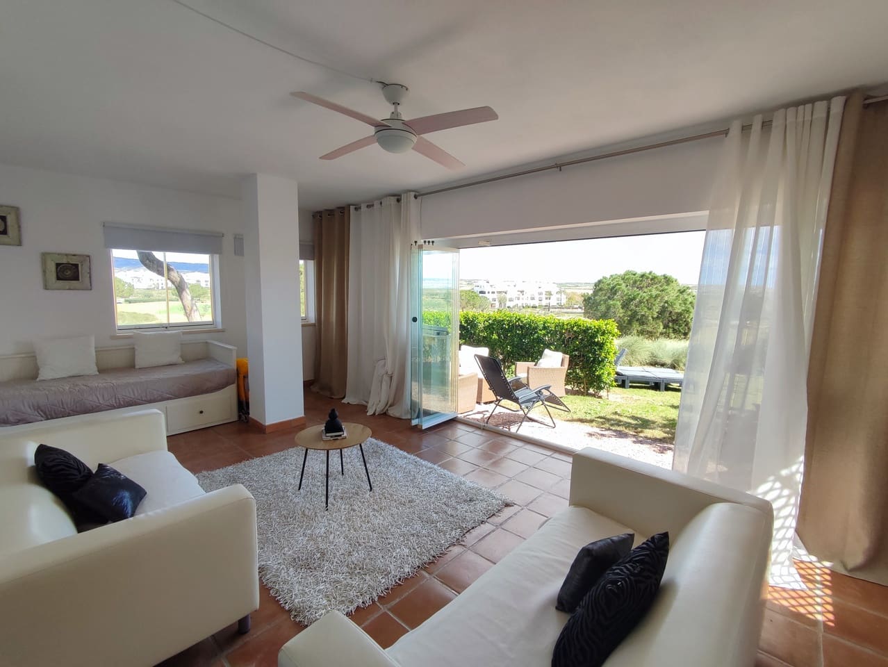 Apartamento de 2 habitaciones en Sucina en venta con piscina garaje - 179.995 € (Ref: 9684338)