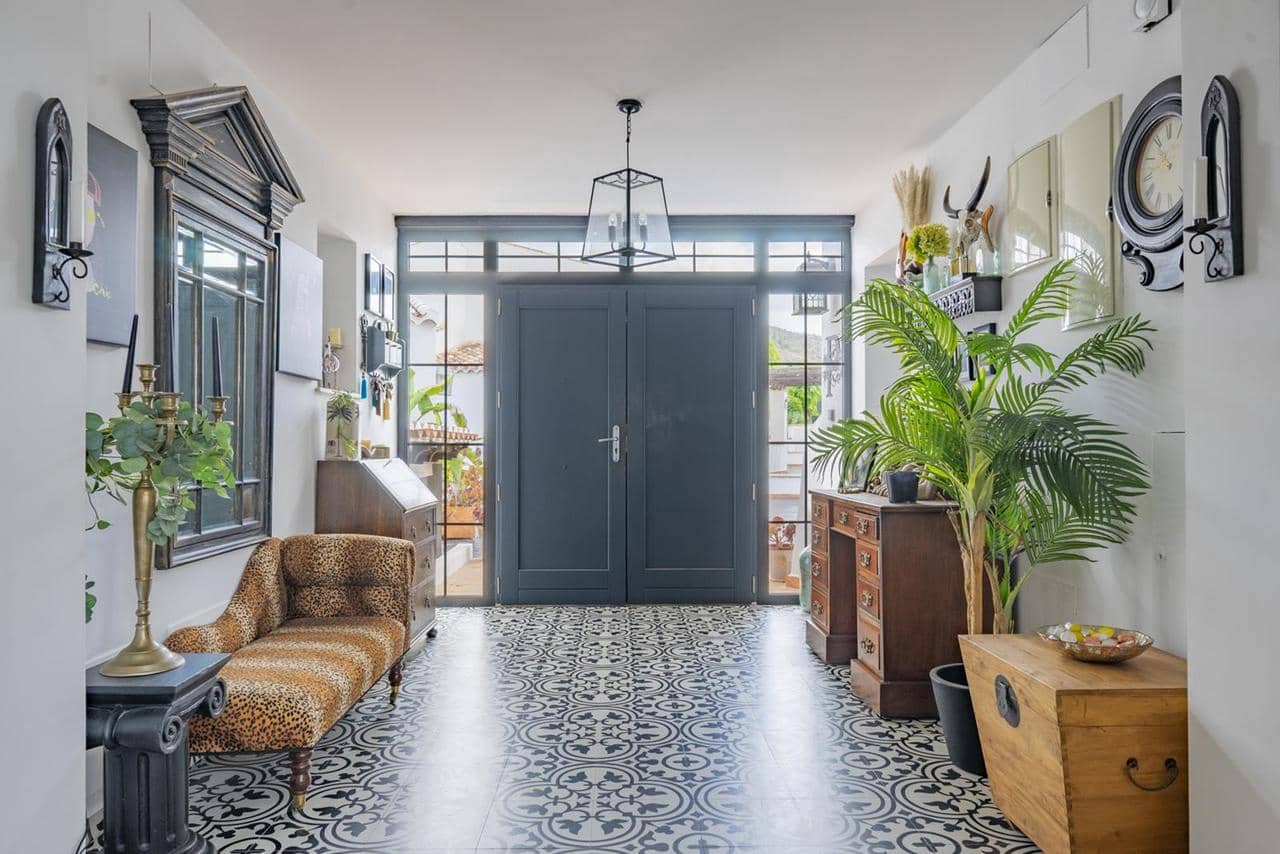 5 soveværelse Villa til salg i Banos y Mendigo med swimmingpool garage - € 899.000 (Ref: 9708146)