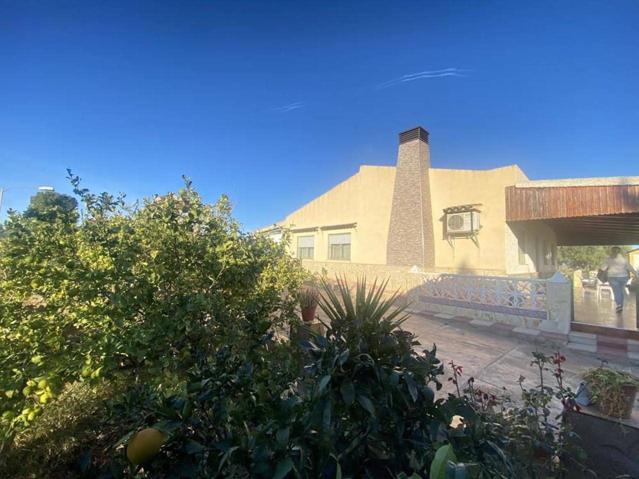 4 bedroom Villa for sale in Algezares with pool garage - € 269,000 (Ref: 9708155)