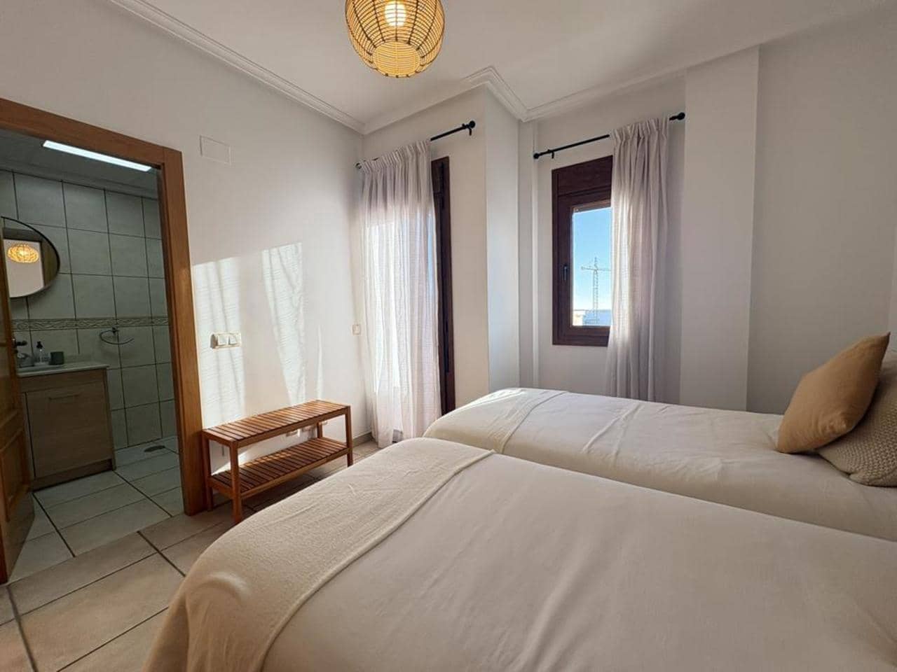 4 chambre Villa/Maison à vendre à Banos y Mendigo avec piscine garage - 450 000 € (Ref: 9708162)