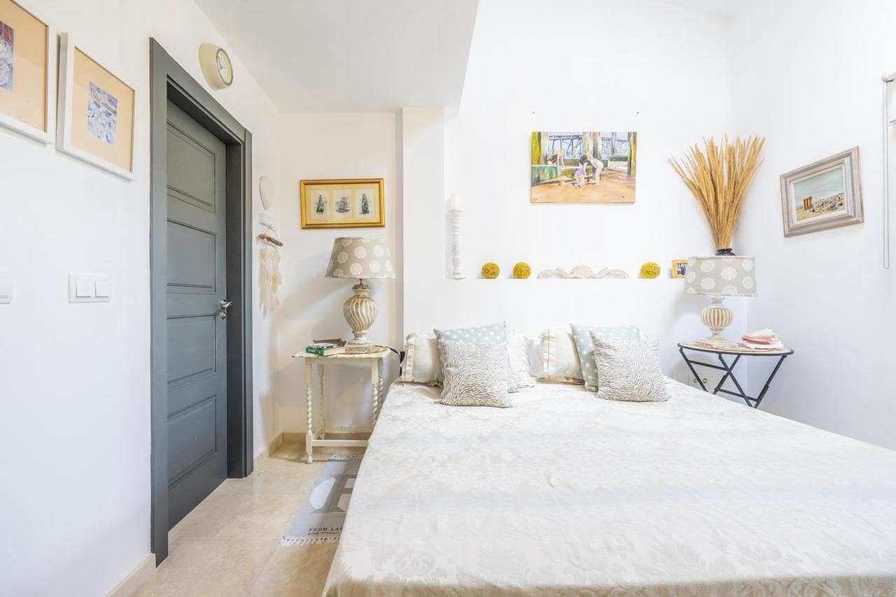 5 soveværelse Villa til salg i Banos y Mendigo med swimmingpool garage - € 899.000 (Ref: 9713490)