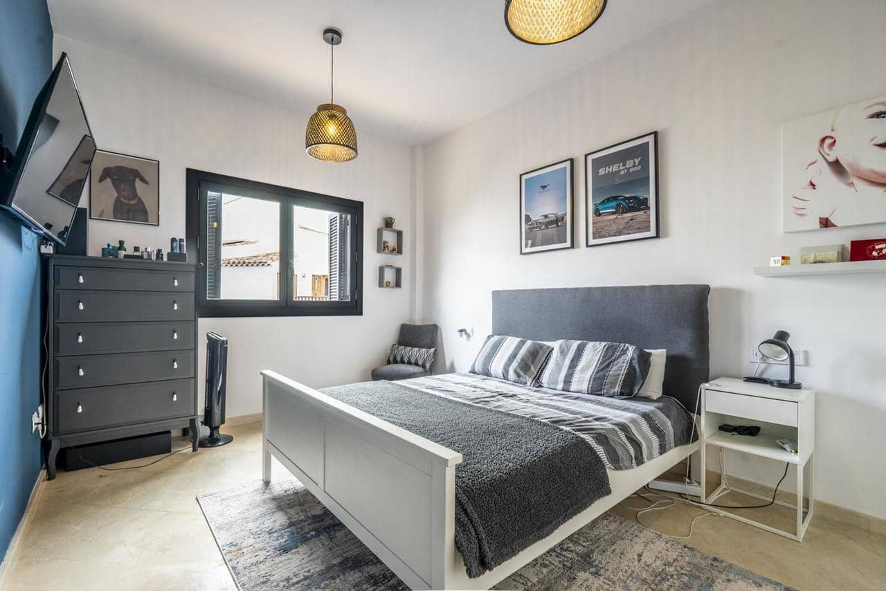 5 soveværelse Villa til salg i Banos y Mendigo med swimmingpool garage - € 899.000 (Ref: 9713490)