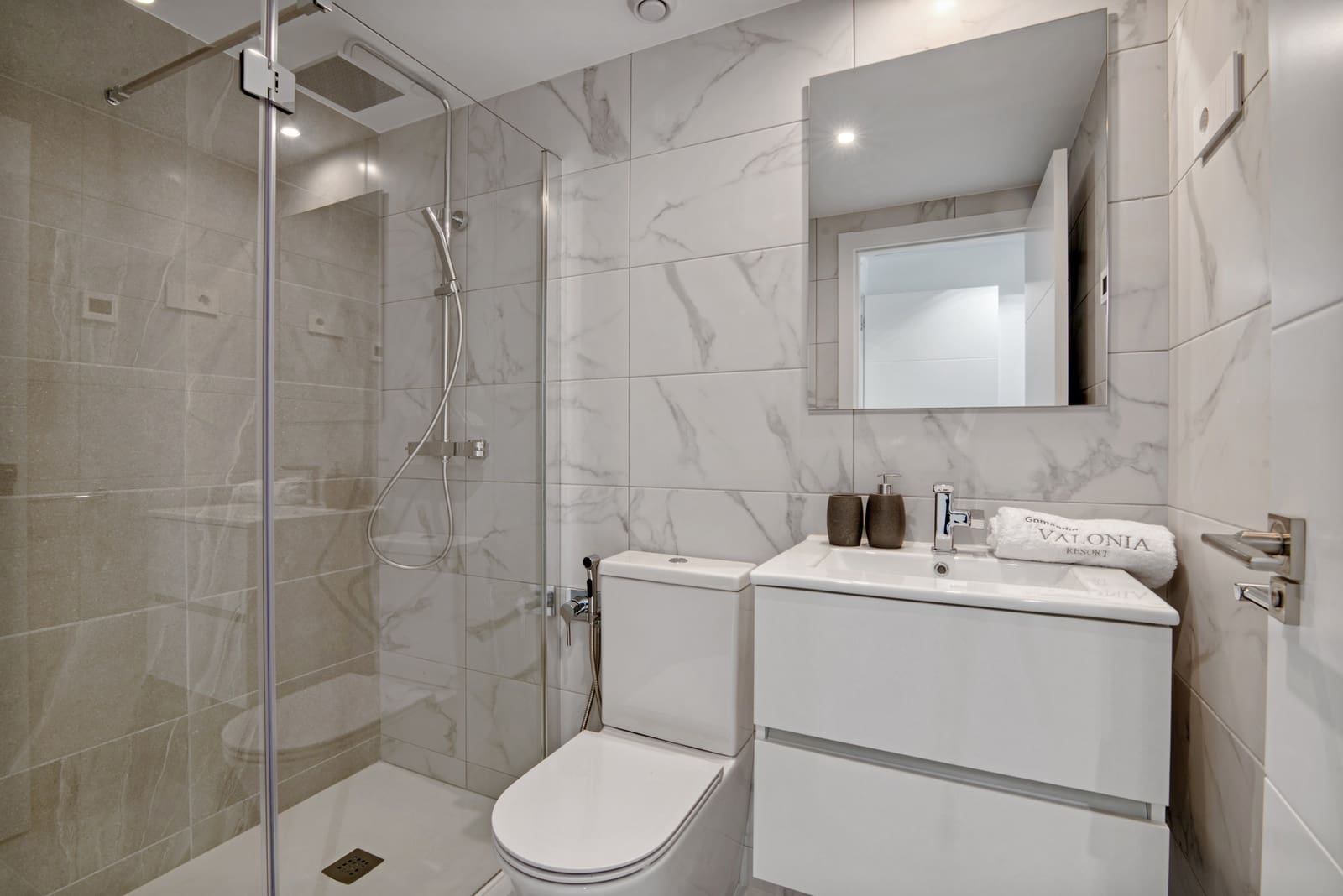 3 makuuhuone Huoneisto myytävänä paikassa Orihuela Costa mukana uima-altaan - 409 000 € (Ref: 9750906)