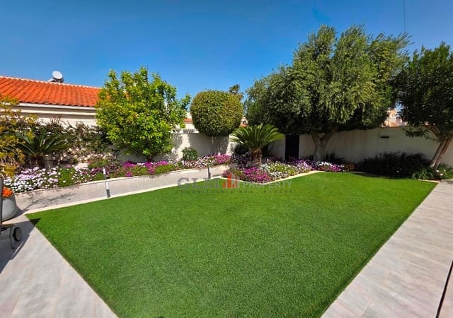 4 sypialnia Apartament na sprzedaż w Los Narejos, Los Alcázares z basenem - 749 000 € (Ref: 9768975)