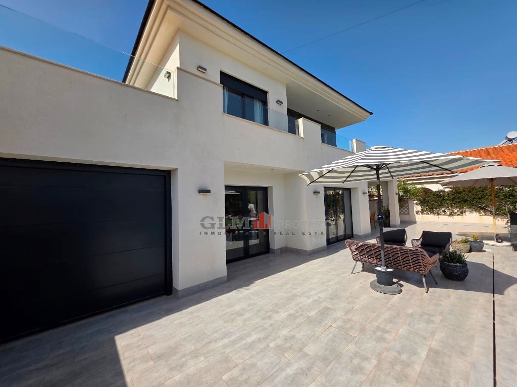 4 sypialnia Apartament na sprzedaż w Los Narejos z basenem - 749 000 € (Ref: 9768975)