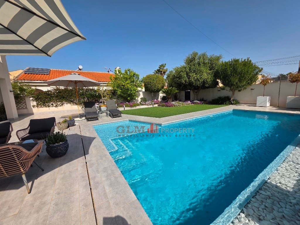 4 sypialnia Apartament na sprzedaż w Los Narejos z basenem - 749 000 € (Ref: 9768975)