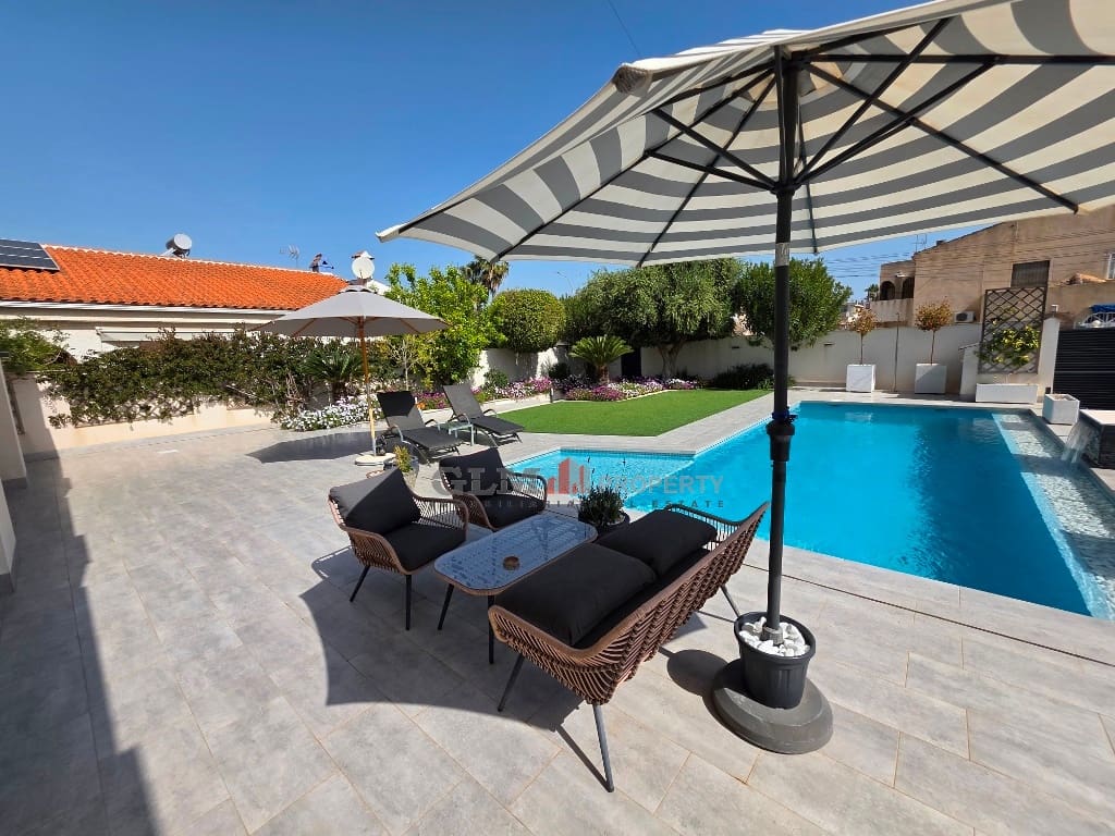 4 sypialnia Apartament na sprzedaż w Los Narejos z basenem - 749 000 € (Ref: 9768975)