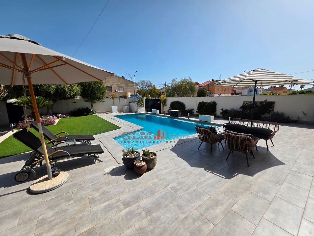 4 sypialnia Apartament na sprzedaż w Los Narejos z basenem - 749 000 € (Ref: 9768975)