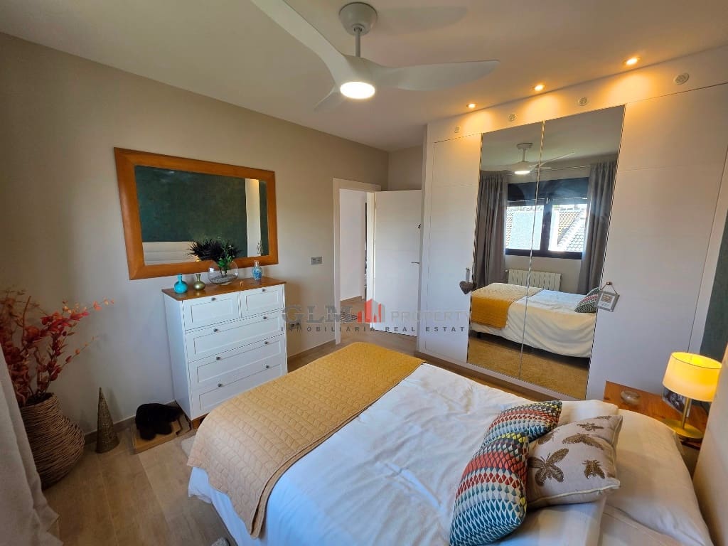 4 sypialnia Apartament na sprzedaż w Los Narejos z basenem - 749 000 € (Ref: 9768975)