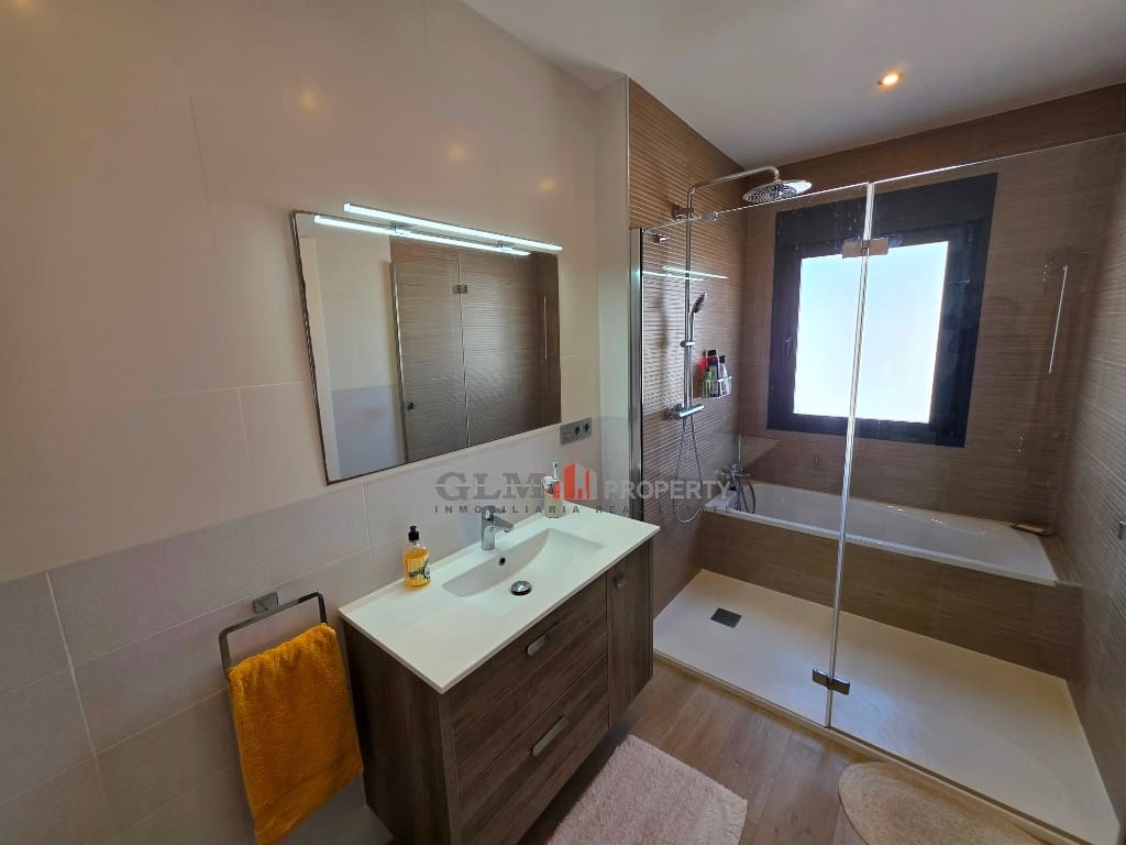 4 sypialnia Apartament na sprzedaż w Los Narejos z basenem - 749 000 € (Ref: 9768975)