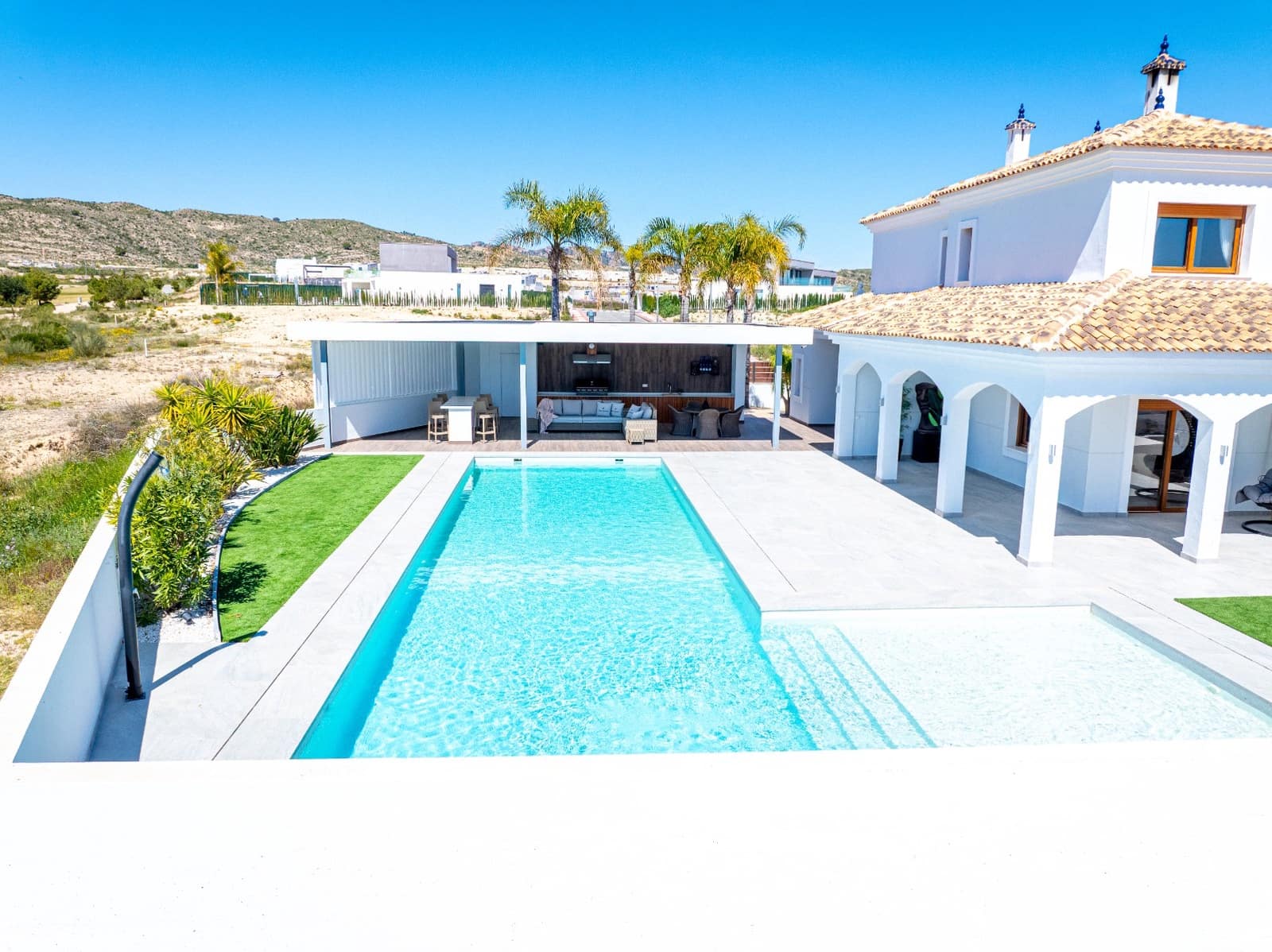 4 soverom Villa til salgs i Murcia by med svømmebasseng garasje - € 1 200 000 (Ref: 9787716)