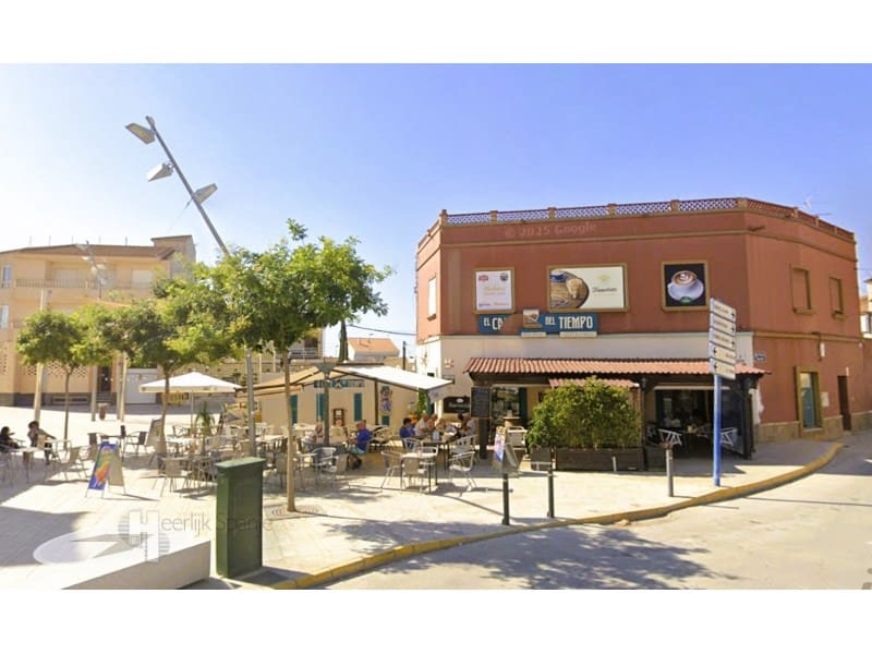 3 sovrum Semi-fristående Villa till salu i Roldan - 327 000 € (Ref: 9787720)