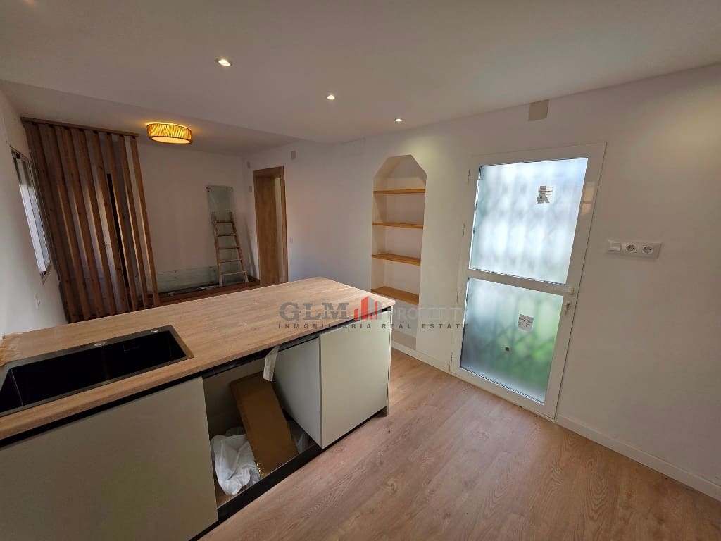4 slaapkamer Appartement te koop in El Carmoli - € 410.000 (Ref: 9806704)