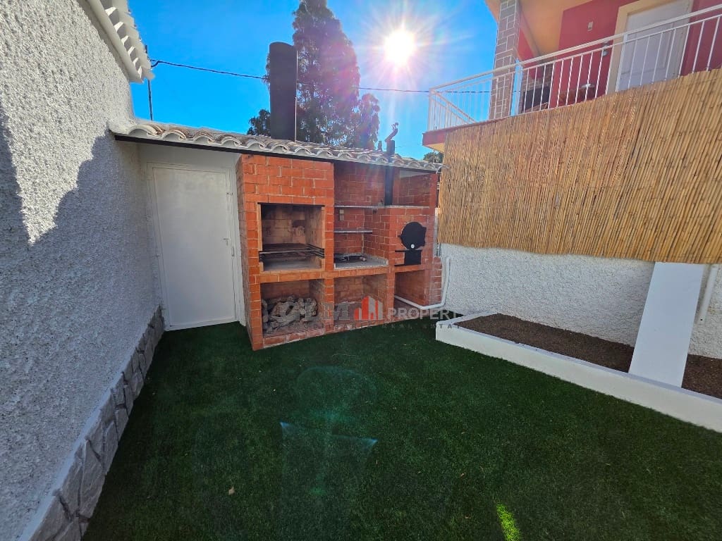 4 slaapkamer Appartement te koop in El Carmoli - € 410.000 (Ref: 9806704)