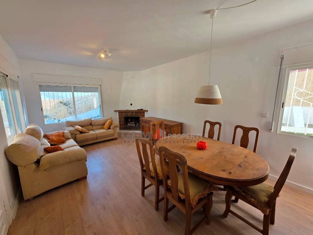 4 slaapkamer Appartement te koop in El Carmoli - € 410.000 (Ref: 9806704)