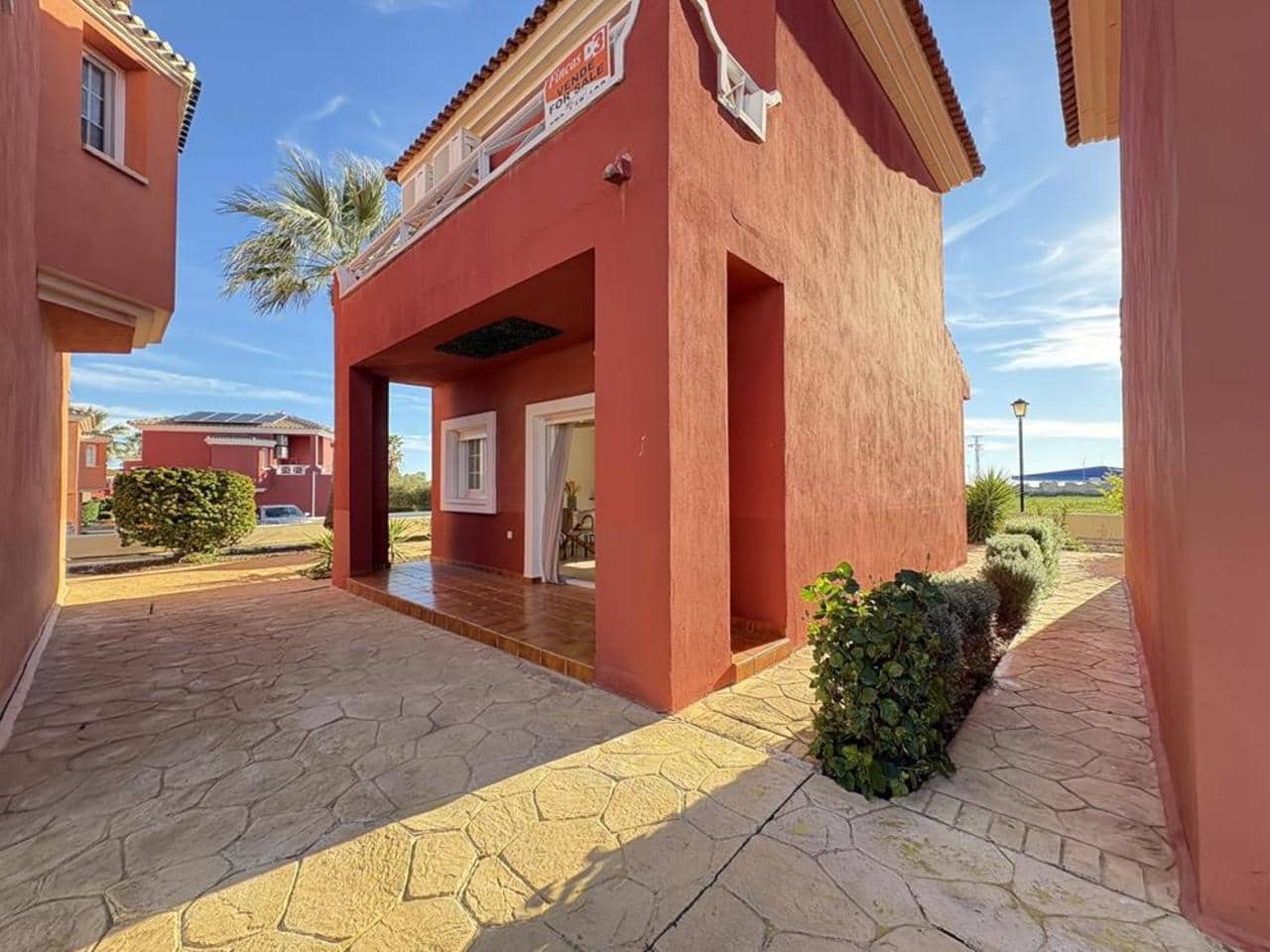 2 bedroom Villa for sale in Murcia city with pool garage - € 178,800 (Ref: 9827373)