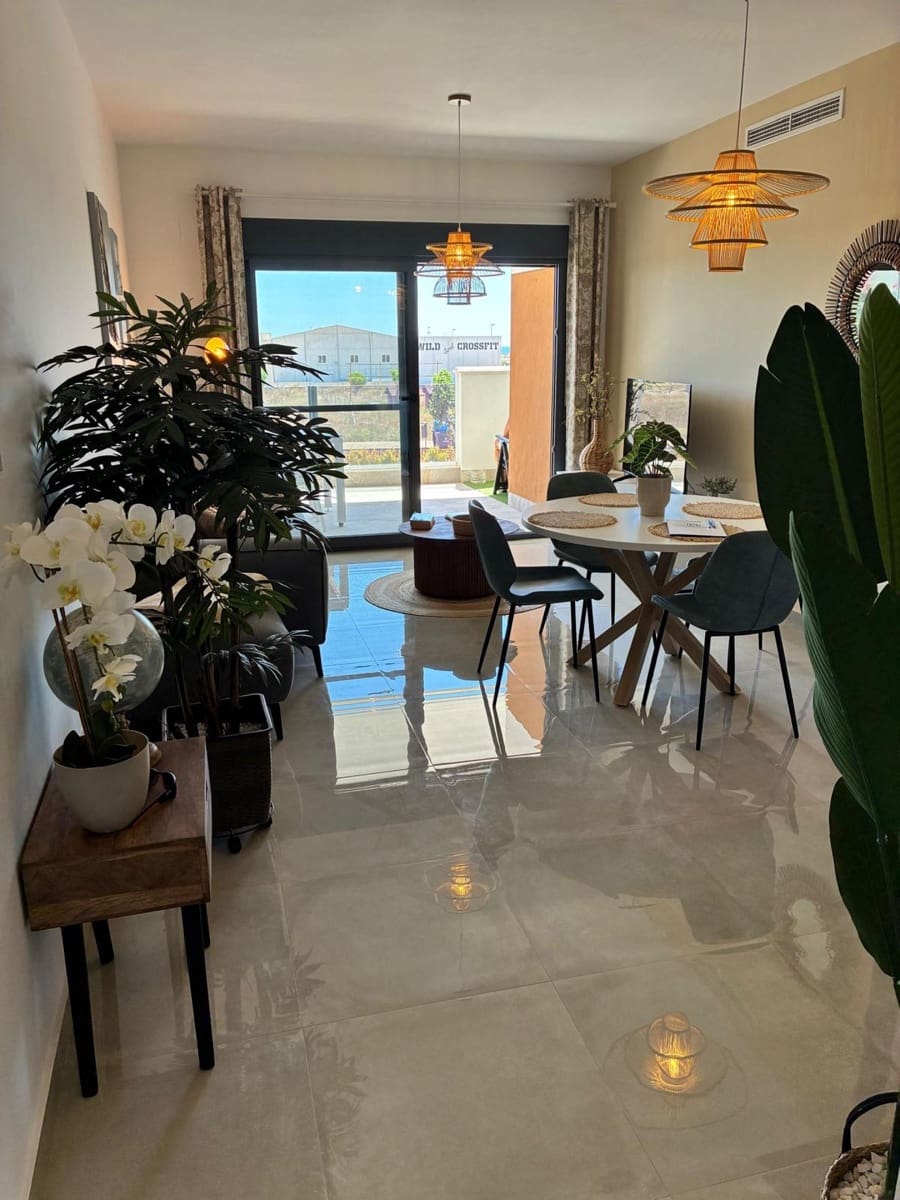 2 sovrum Lägenhet till salu i Pilar de la Horadada med pool garage - 289 000 € (Ref: 9866056)