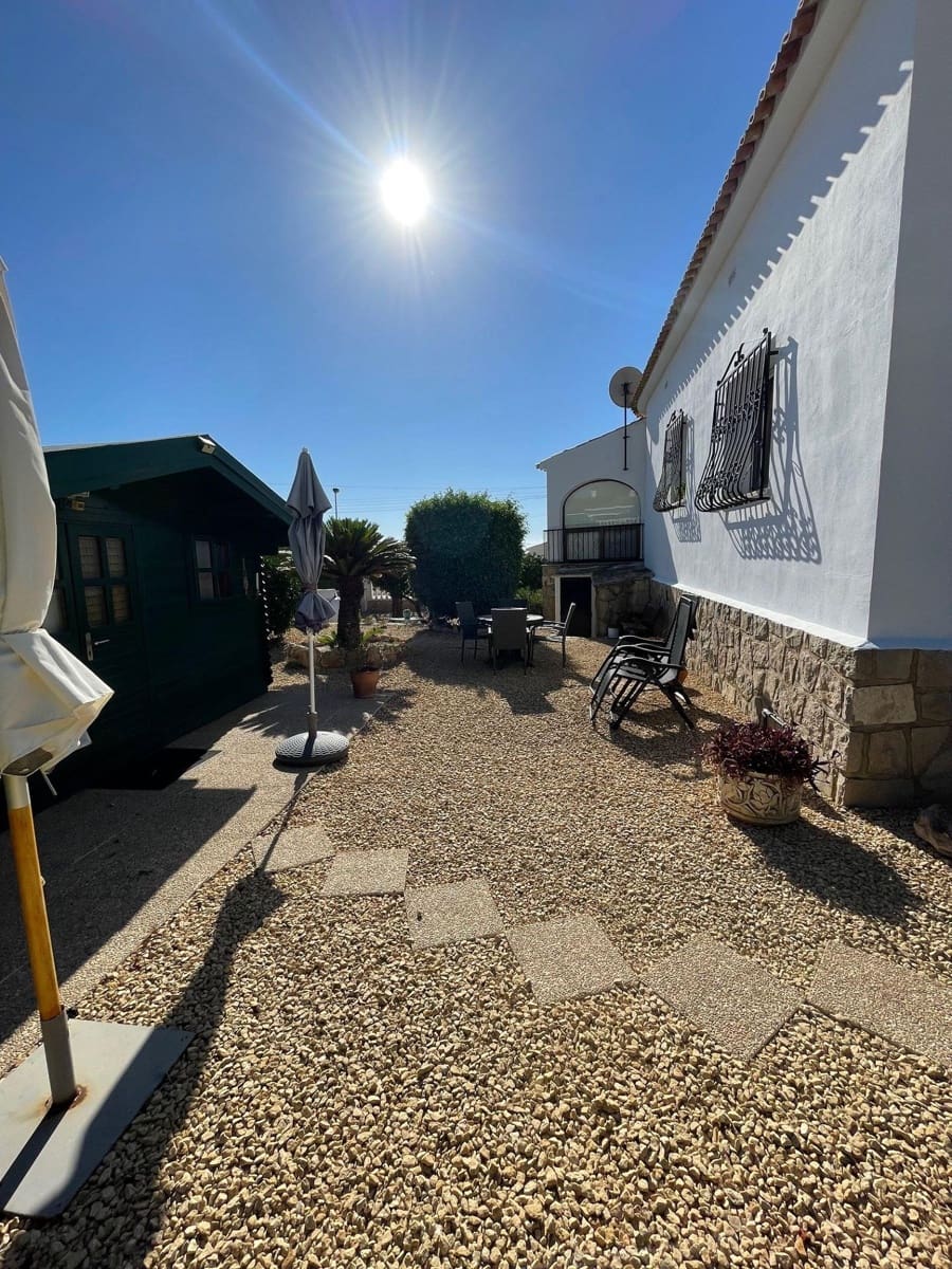 2 sovrum Villa till salu i Alfaz del Pi / L'Alfas del Pi med pool garage - 299 999 € (Ref: 9866061)