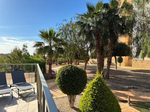3 soveværelse Lejlighed til salg i Villamartin, Orihuela med swimmingpool - € 324.900 (Ref: 9866065)